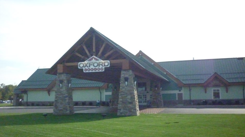 The entrance of the Oxford Resort Casino