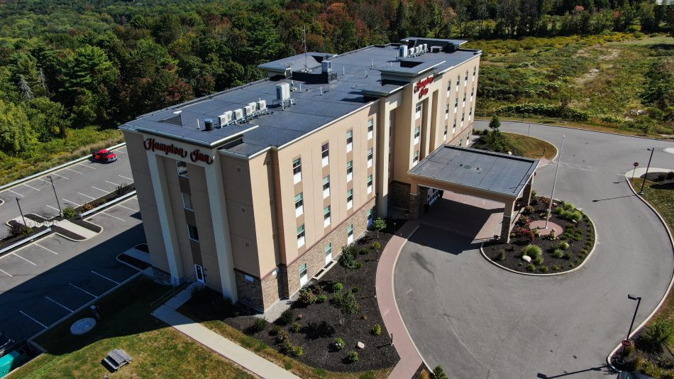 An aerial shot of the Hampton Inn in Oxford